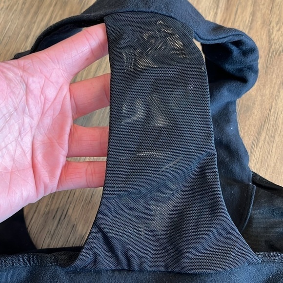 LULULEMON black full length racerback tank, size 6 - Picture 4 of 5